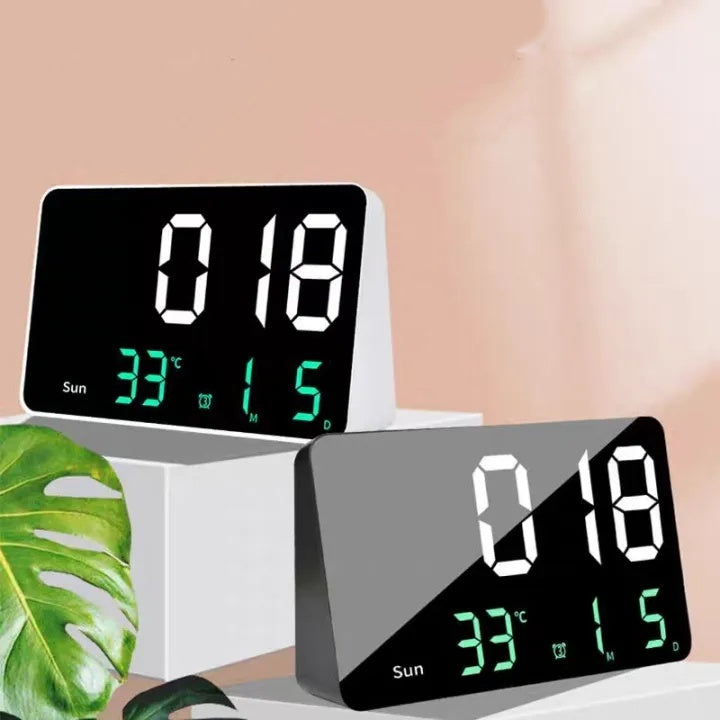 Ceas Digital de Masa cu Lumina Led Alb, Alarma, Calendar, Temperatura, Ecran Oglinda, Functie Snooze, Mod de Noapte